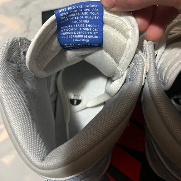 Jordan Retro 1 hyper royal